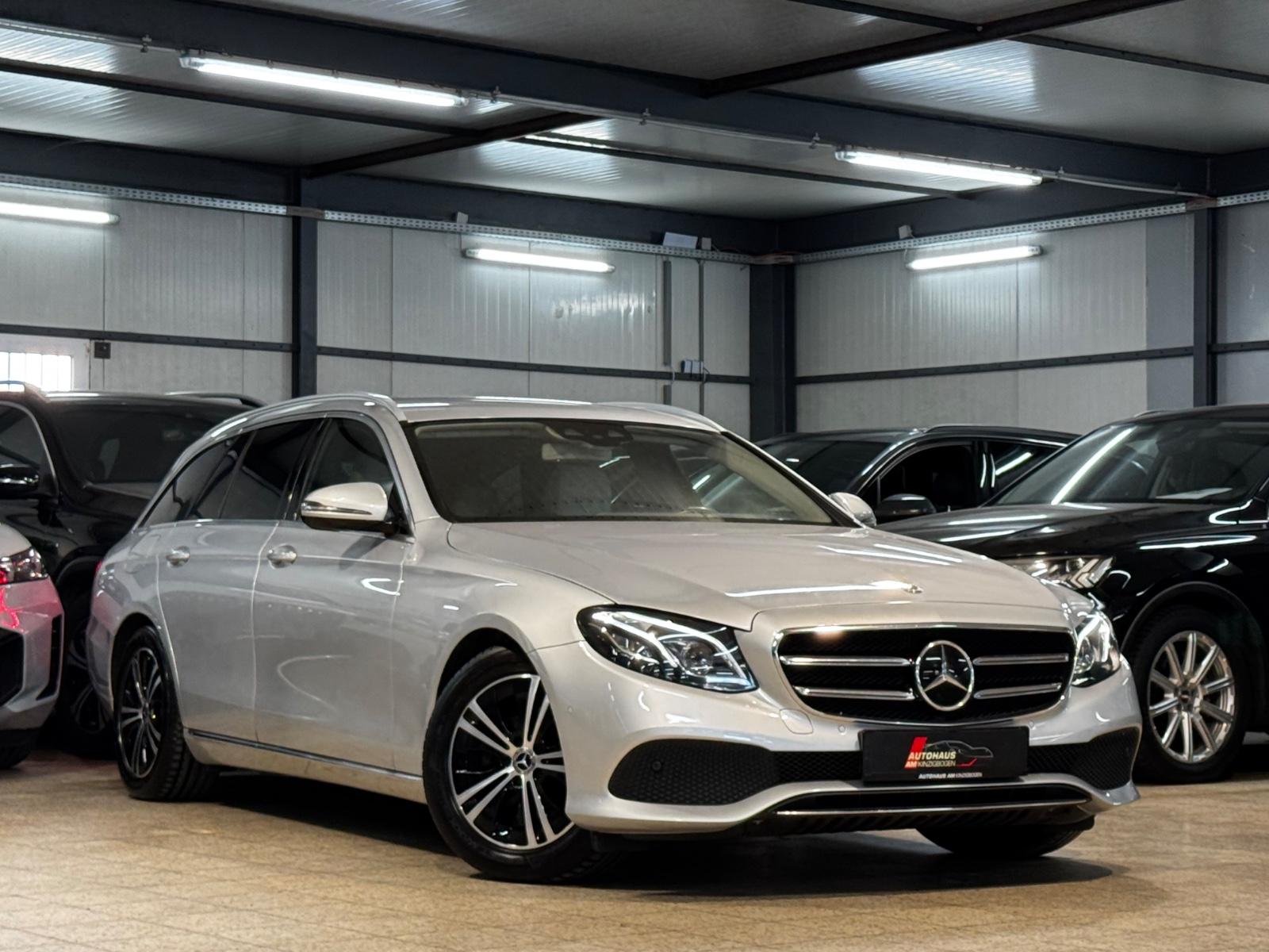 Mercedes-Benz E 220d T AVANTGARDE MBEAM*BSNSS*DIST*SBLF*1.HAND