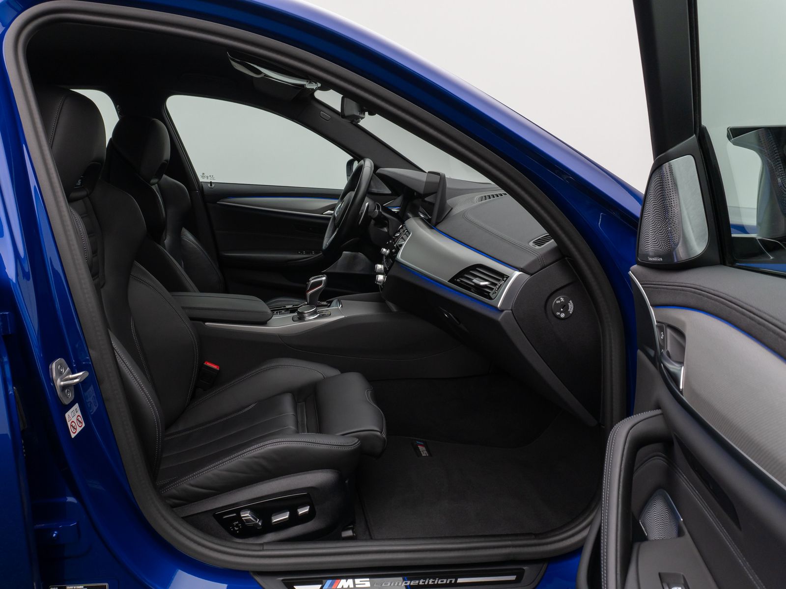 Fahrzeugabbildung BMW M5 Competition xD 360°HUD DAB B&W SoftCl Komfort