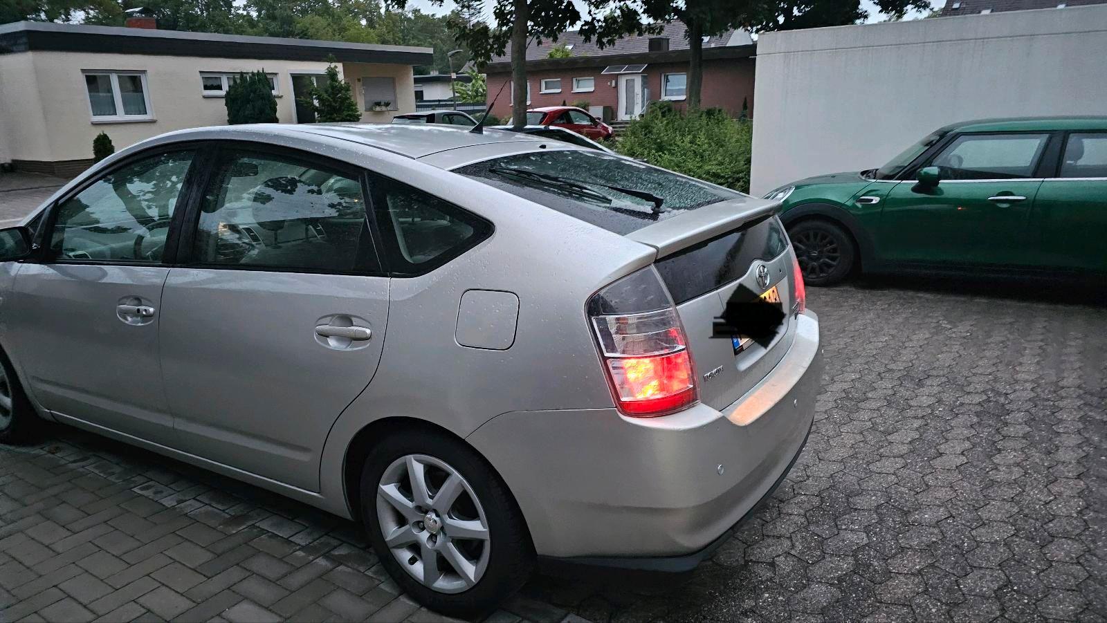 Toyota  2005 — photo 5