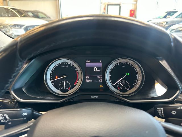 Skoda Superb Lim. L&K 4x4 *Leder*TÜV*Sitzh.*Sitzbelüft
