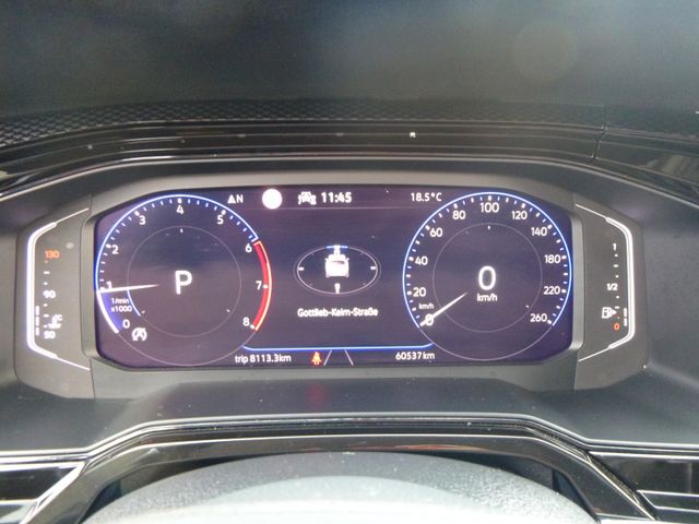 Fahrzeugabbildung Volkswagen Taigo 1,0 TSI Life >AUT/AHK/NAV/LED/Sitzheiz/PDC