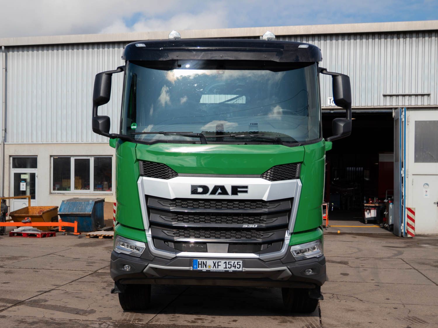 Fahrzeugabbildung DAF FAT XFC 530 SL Meiller TRIGENIUS D 316