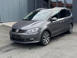 Volkswagen Sharan 2.0 TDI ALLSTAR DSG PANO AHK StHz. 7Si. - : 7 Sitzer