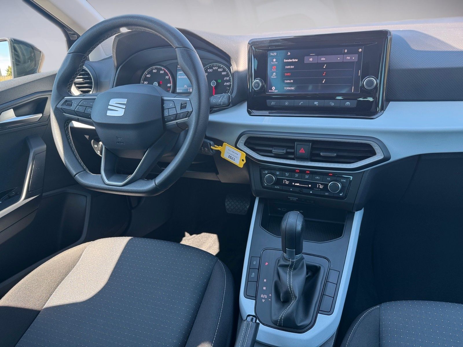 Fahrzeugabbildung SEAT Arona Style 1.0 TSI