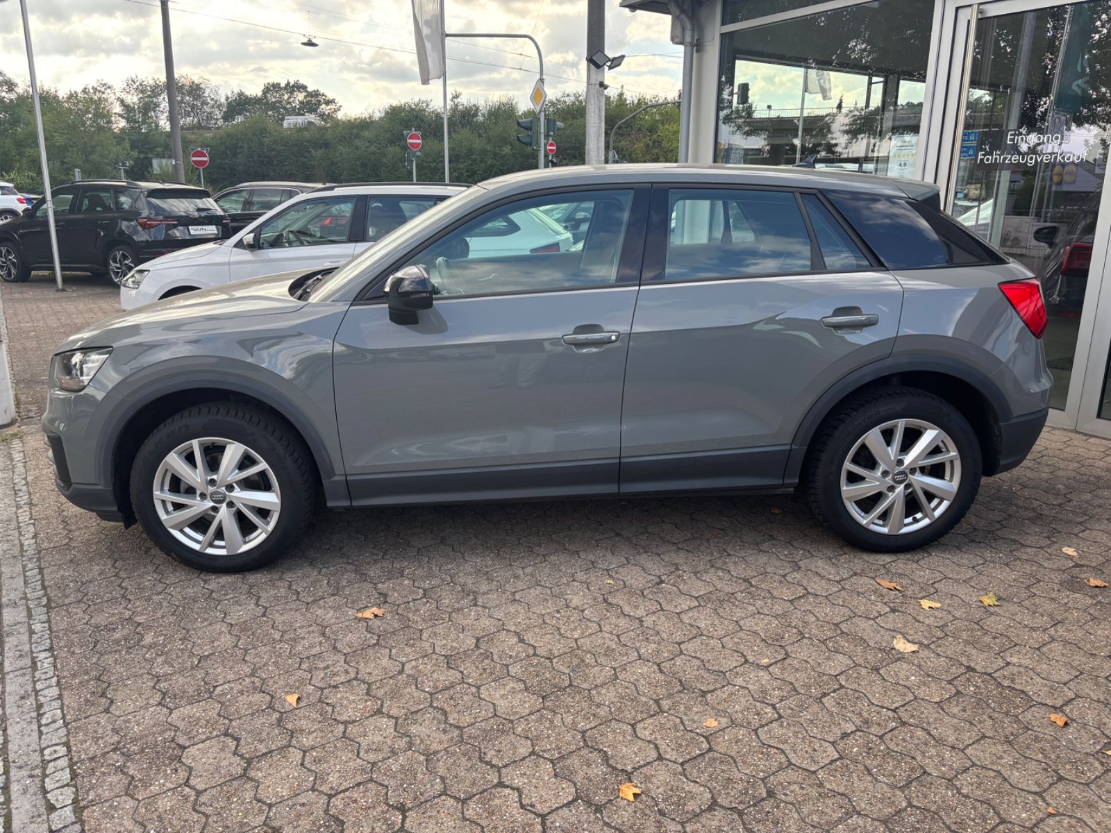 Fahrzeugabbildung Audi Q2 35 TFSI sport