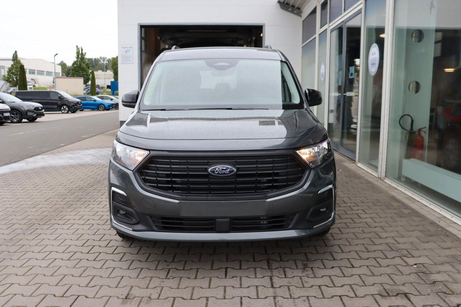 Ford Tourneo Connect Titanium 1.5 EcoB. PHEV imagem 2