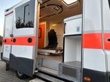 Volkswagen Crafter / Rettungswagen/ Krankenwagen / Ambulanz - : Krankenwagen
