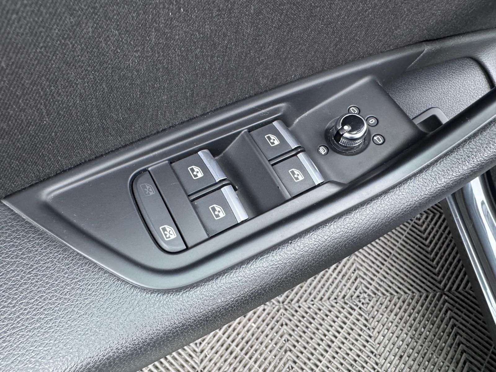 Fahrzeugabbildung Audi 2.0 TFSI DSG/VIRTUAL/PDC/NAVI/LED/SITZHZG/