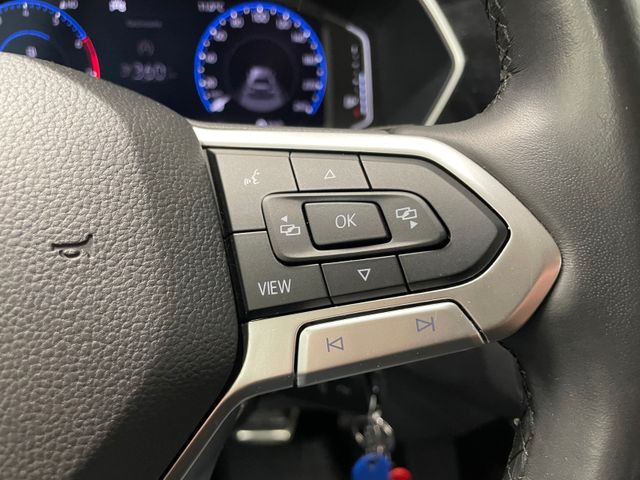T-Cross United 1.0 TSI DSG R-LINE NAVI LED RFK