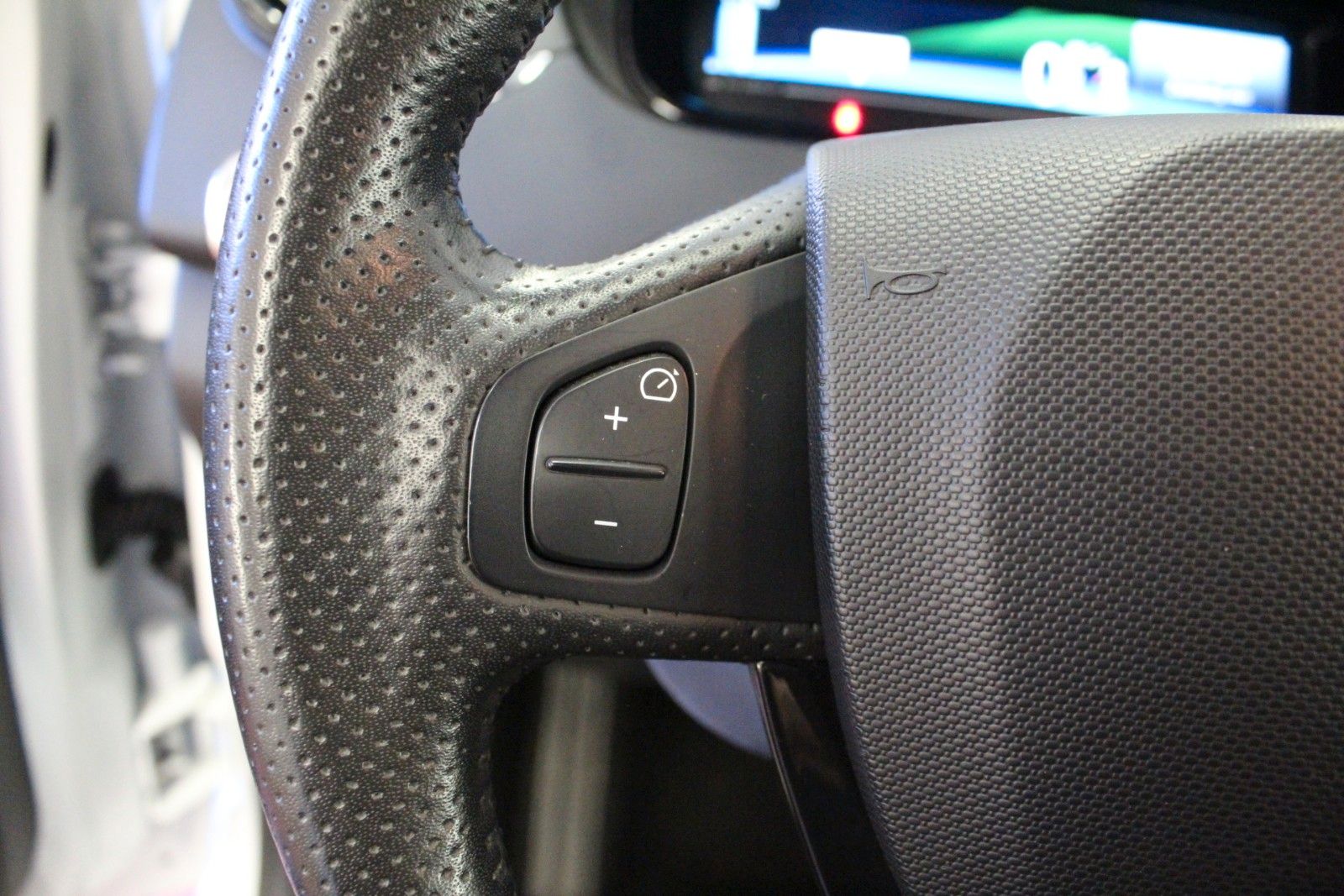 Fahrzeugabbildung Renault ZOE Z.E. 40 Intens*R-Link *Winterpaket