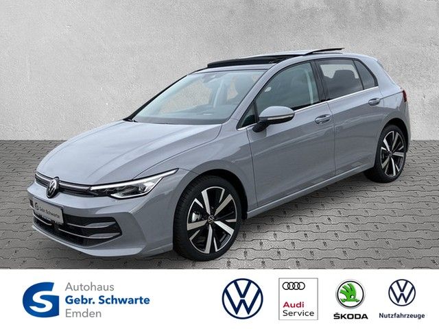 Volkswagen Golf VIII 1.5 eTSI DSG Style Head Up+Panorama