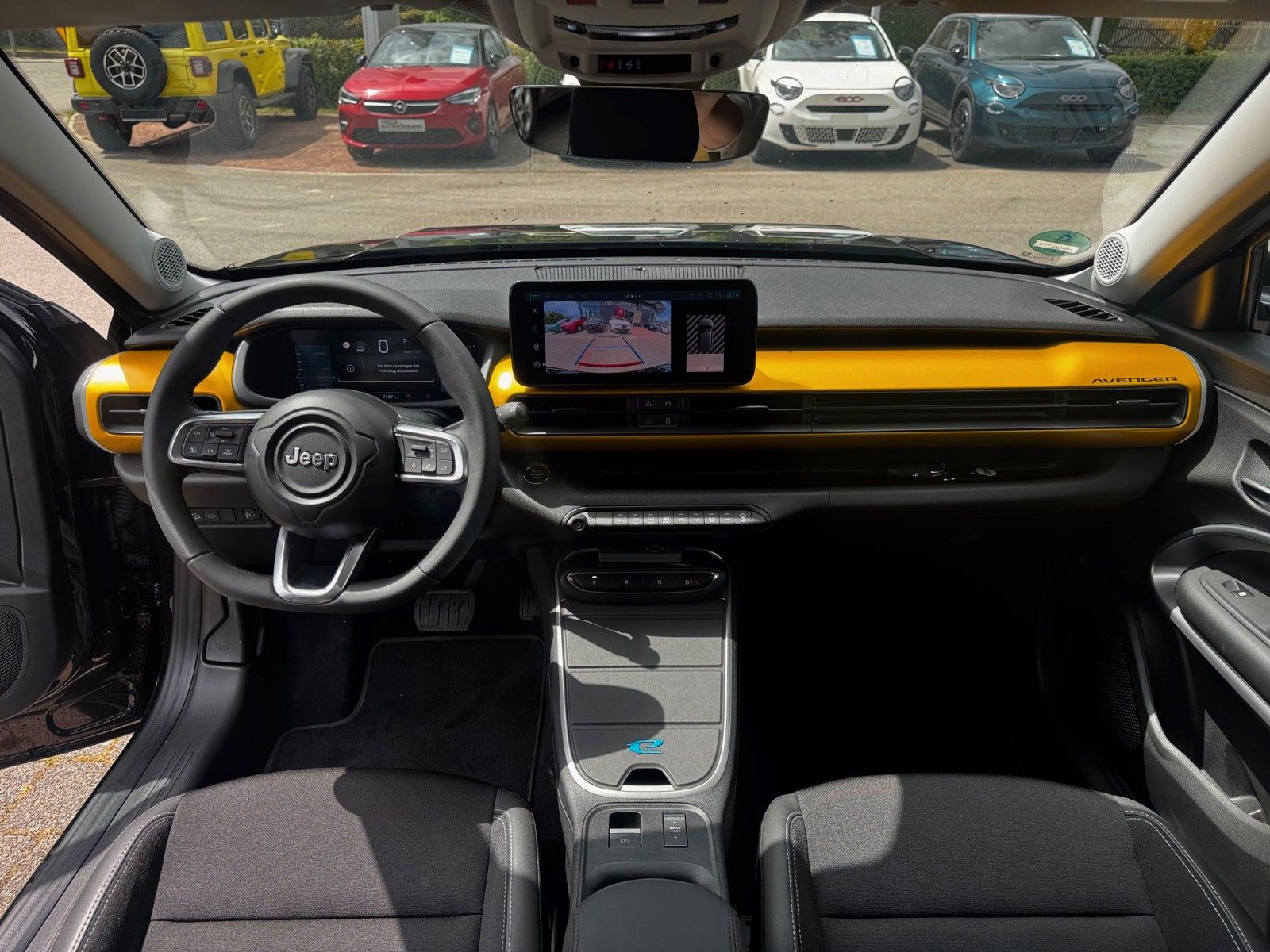 Fahrzeugabbildung Jeep AVENGER ELEKTRO 1ST EDITION NAVI KAMERA ACC