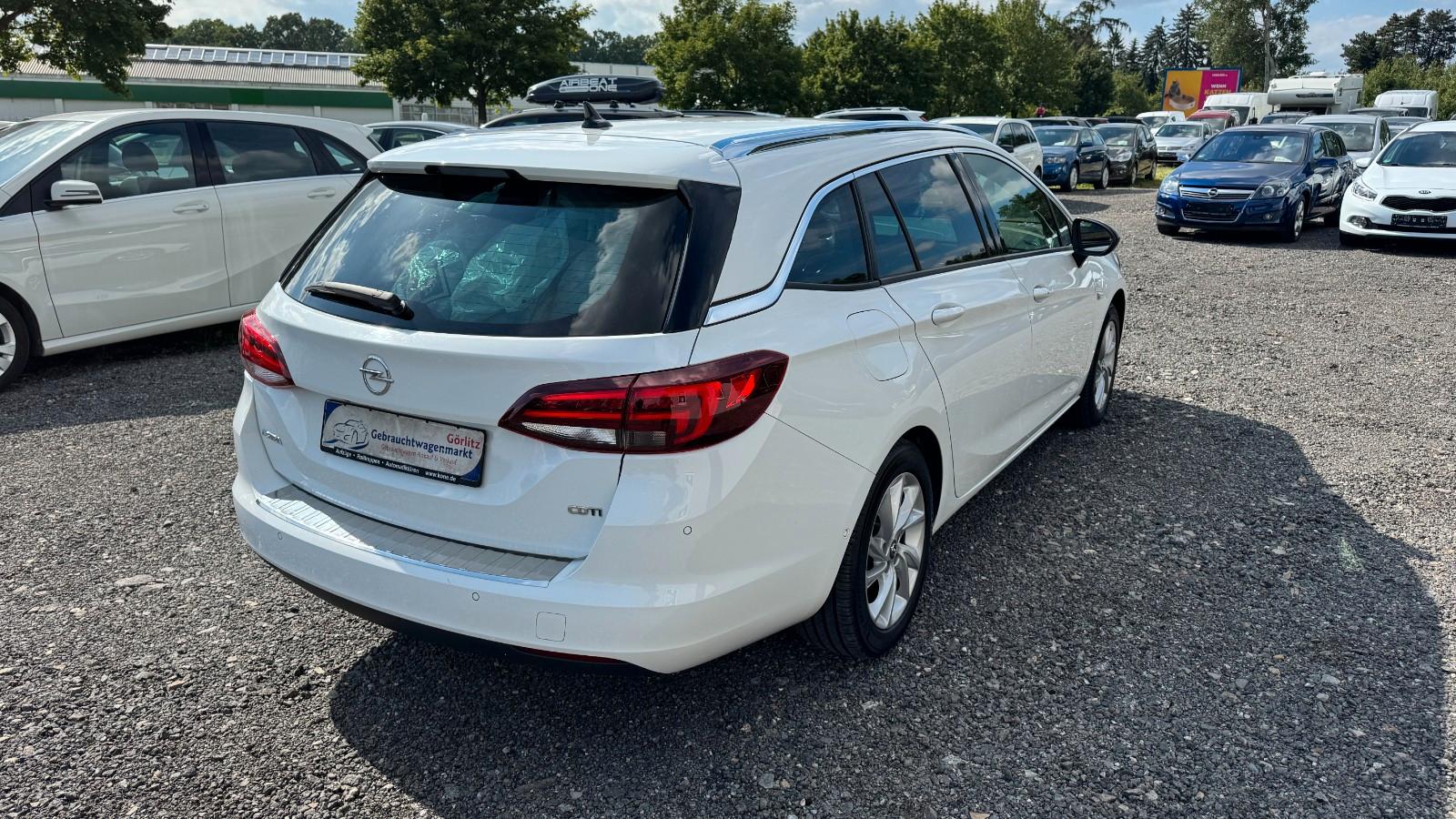 Opel Astra K SportsTourer Elegance Alcantara Led Navi