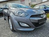 Hyundai i30 1.6/NAVI/RFC/EURO/5/6GANG/NEU TUV AU/116 PS - Hyundai i30 mit Diesel-Antrieb: Ps