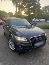 Audi Q5 S-Line 2.0TDI - Audi Q5 Gebrauchtwagen in Köln