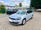 Volkswagen Golf 1.6 TDI Comfortline Variant - Volkswagen Golf aus 2012: Kombi