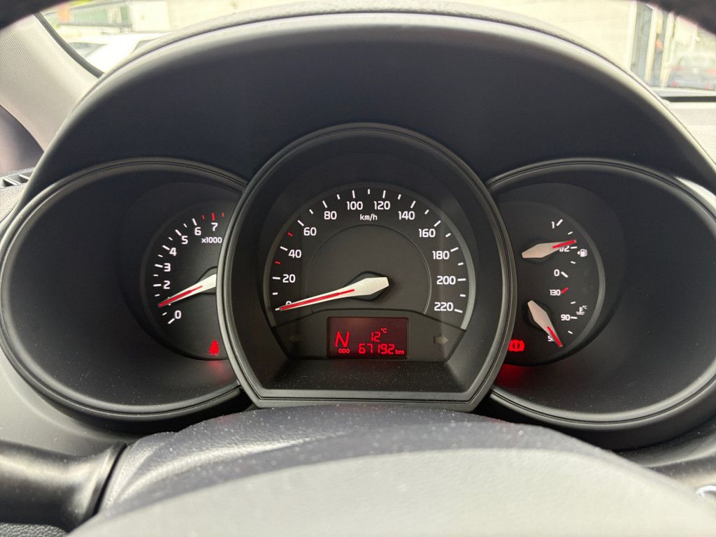 Fahrzeugabbildung Kia Rio 1.4 FIFA World Cup Edition
