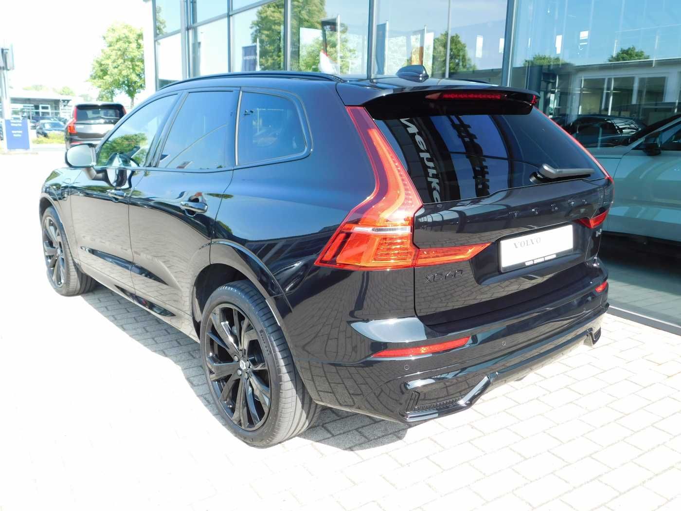 Fahrzeugabbildung Volvo XC60 T6 AWD Plus Black Edition '21'-Zoll, ACC, H