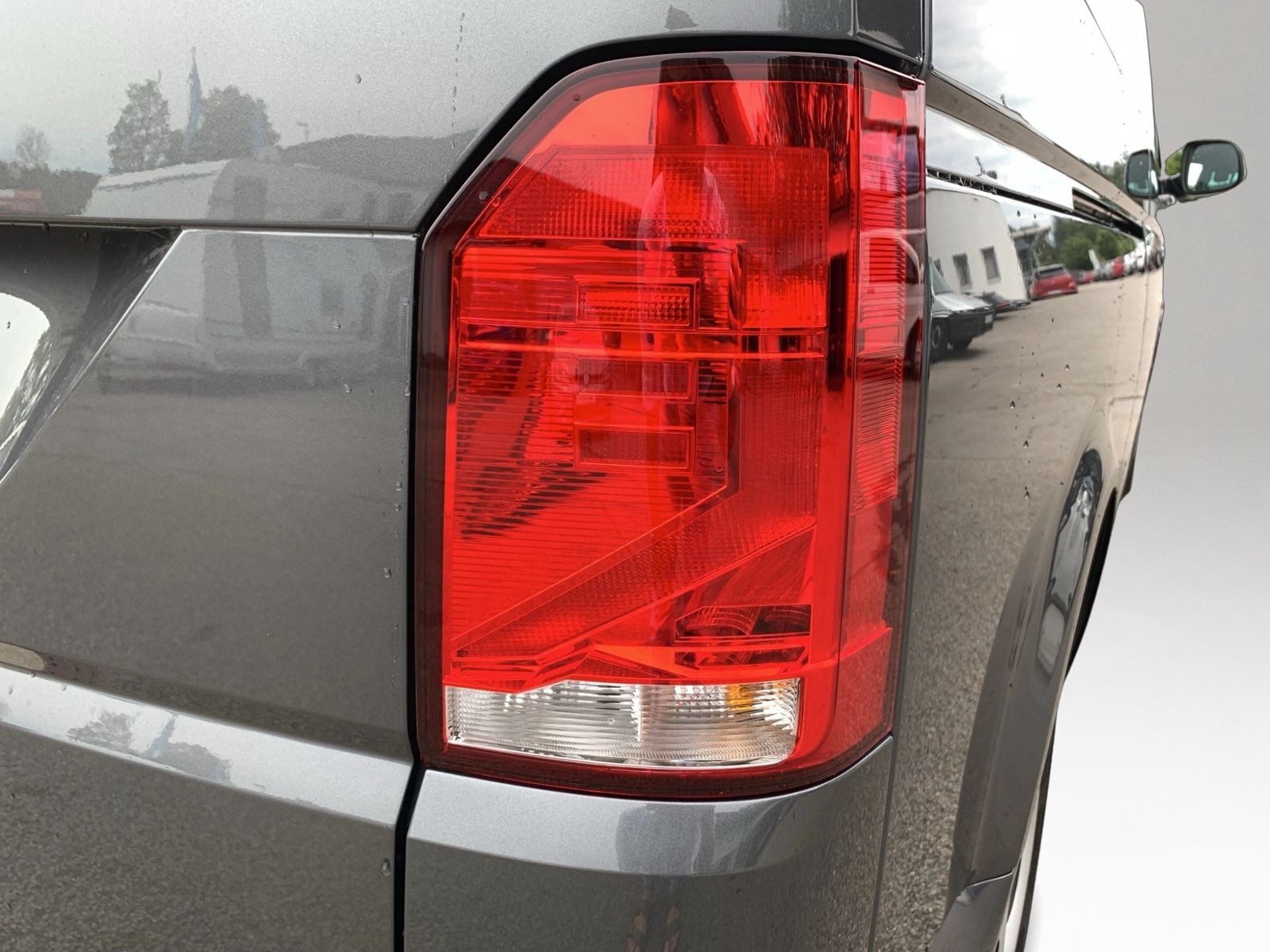 T6.1 Caravelle Comfortline lang 2.0 TDI, AHK, Na