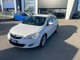 Opel OPEL Astra 1.7 CDTI 110CV Sports Tourer Cosmo - Opel Astra mit Diesel-Antrieb: Kombi, 1.7
