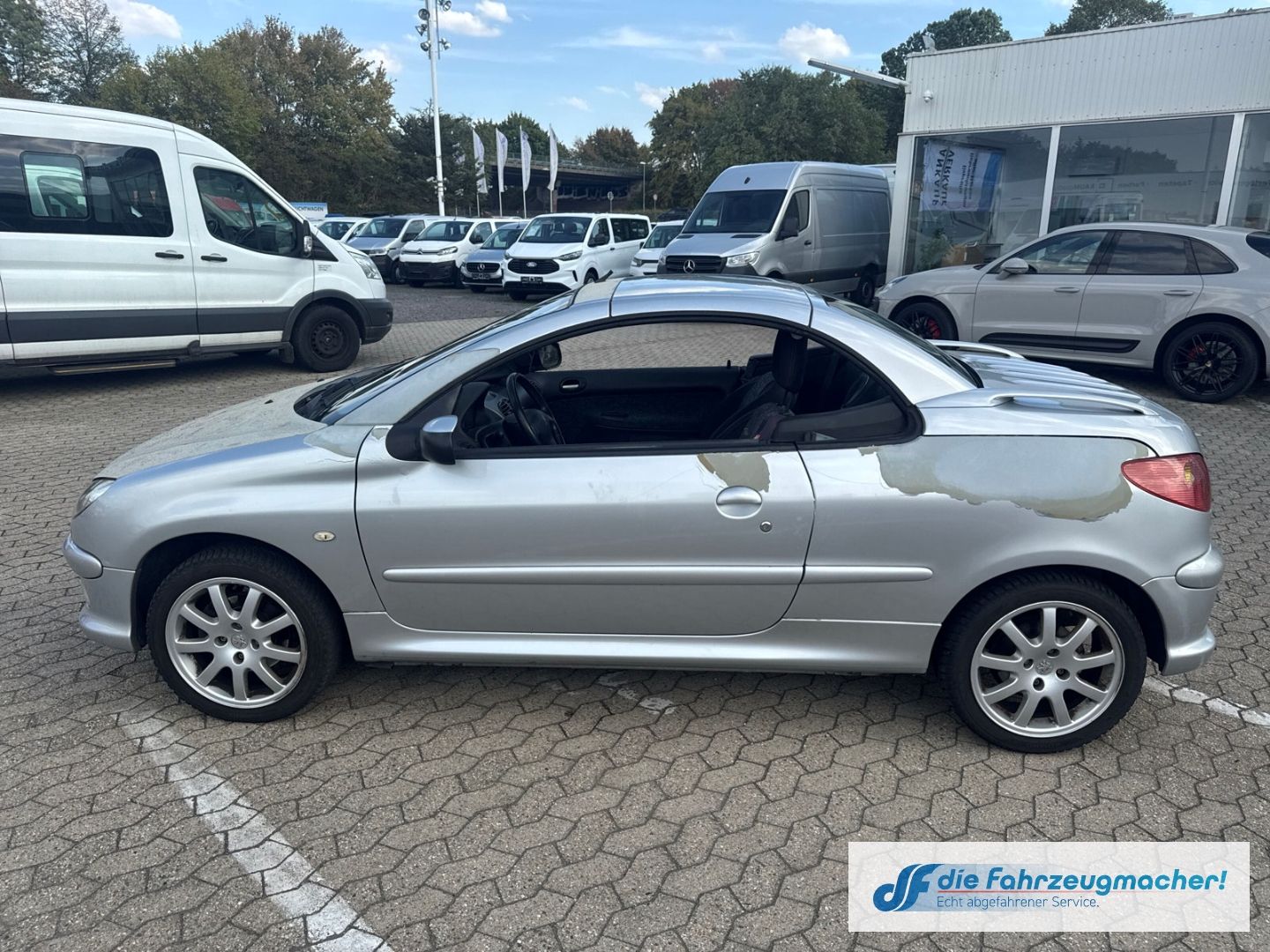 Fahrzeugabbildung Peugeot 206 Cabriolet CC Quiksilver El. Verdeck *EXPORT