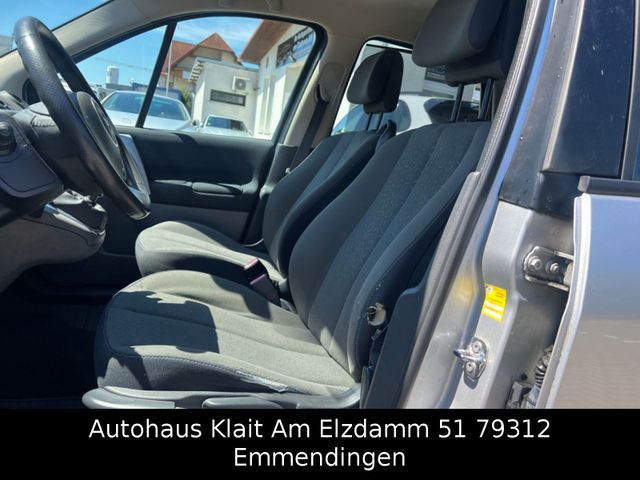 Fahrzeugabbildung Renault Scenic II Avantage 2009