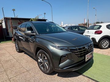 Hyundai TUCSON - 1