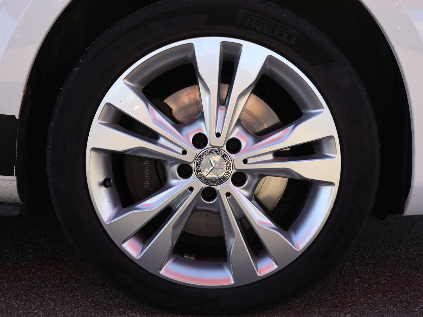 Mercedes-Benz V 250 d AVANTGARDE EDITION 4MATIC lang