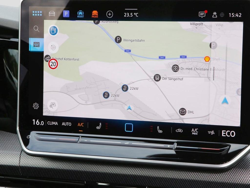 Volkswagen Golf VIII GTE 1.5 TSI eHybrid 200 kW 17" HUD AHK, миниатюра 13
