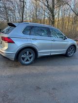 Volkswagen VW Tiguan "Join" 2.0 TDI SCR "R-Line" AHK ACC SD - VW Tiguan Gebrauchtwagen in Hagen