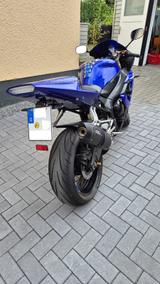 Yamaha R1 RN09 - Angebote