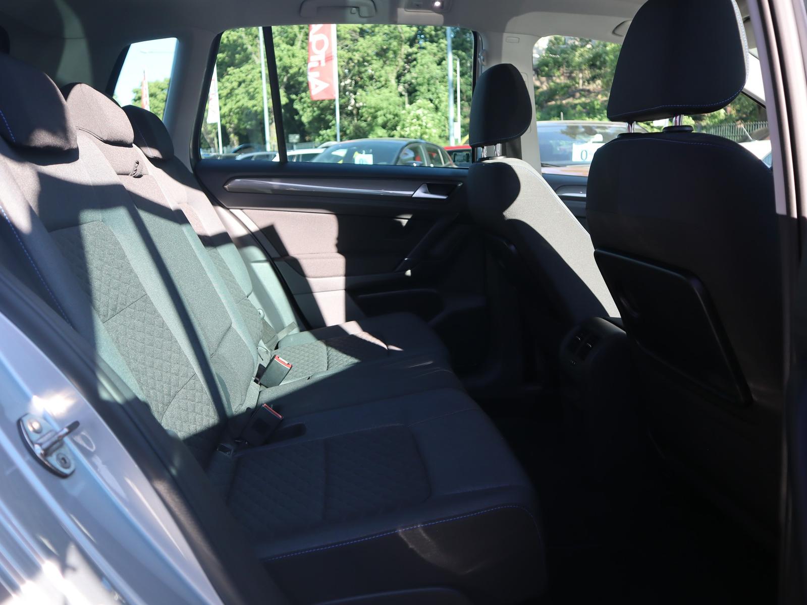 Volkswagen Golf Sportsvan VII 1.0 Join Navi ACC Sitzheizung