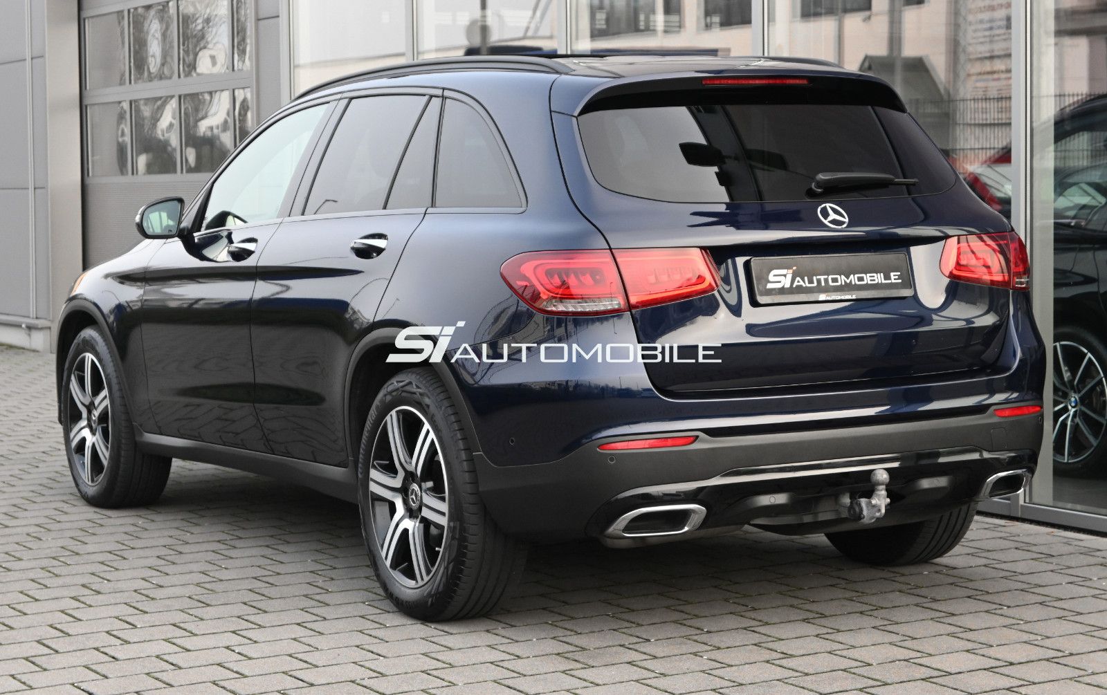 Fahrzeugabbildung Mercedes-Benz GLC 400 d 4MAT. °NIGHT PAKET°ACC°AHK°STANDHEIZ°