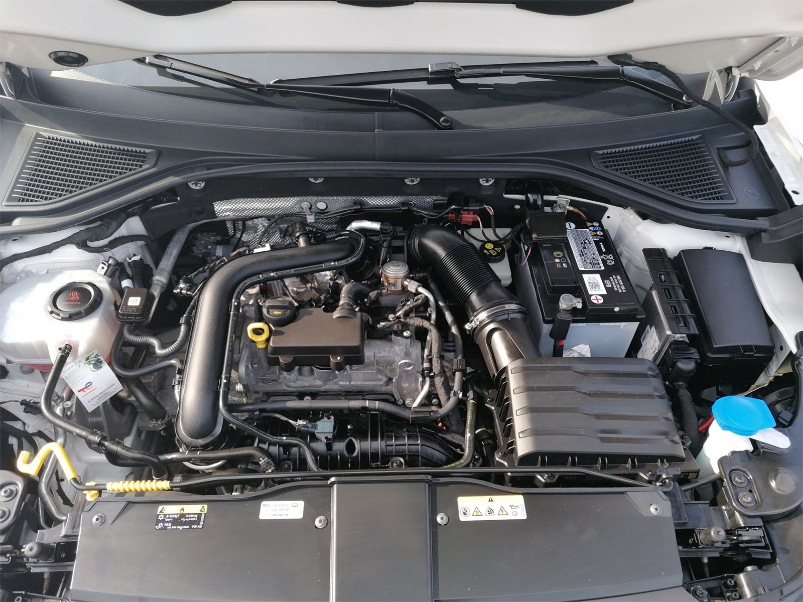 T-Roc 1.0 TSI NAVI+SHZ+LANE-ASSIST