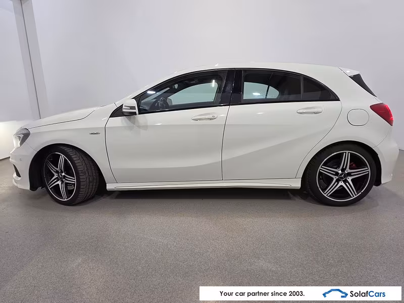 Mercedes-Benz A 250 AMG Night Aut. Pano LED-Xenon Navi 1/2 Sp