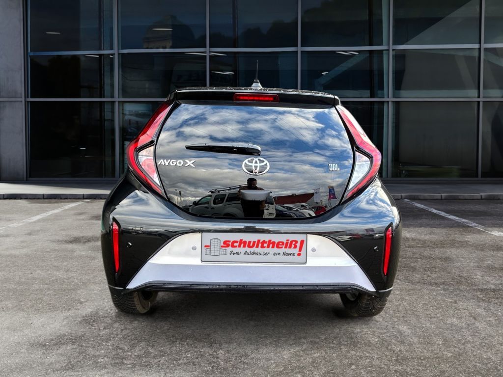 Fahrzeugabbildung Toyota Aygo X S-CVT JBL