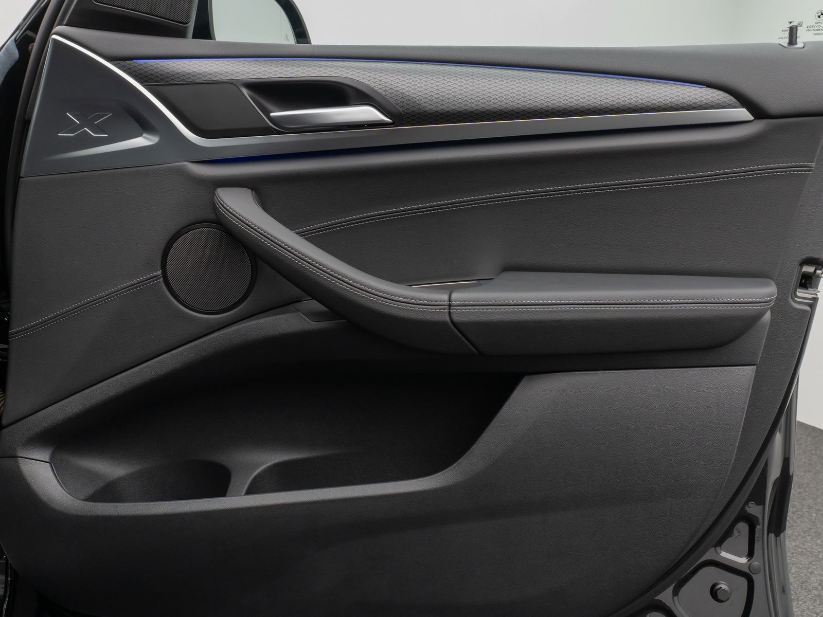Fahrzeugabbildung BMW X3 xD20i M Sport 360° Laser DAB DispKey Panorama