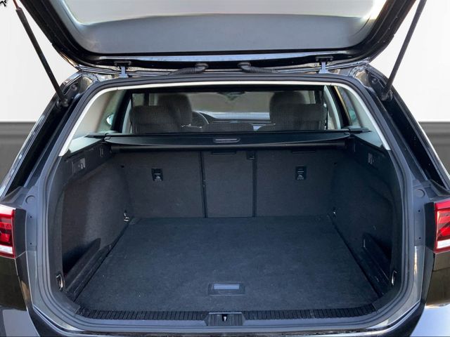 Passat Variant 1.6 TDI NAV, Klima, LED.