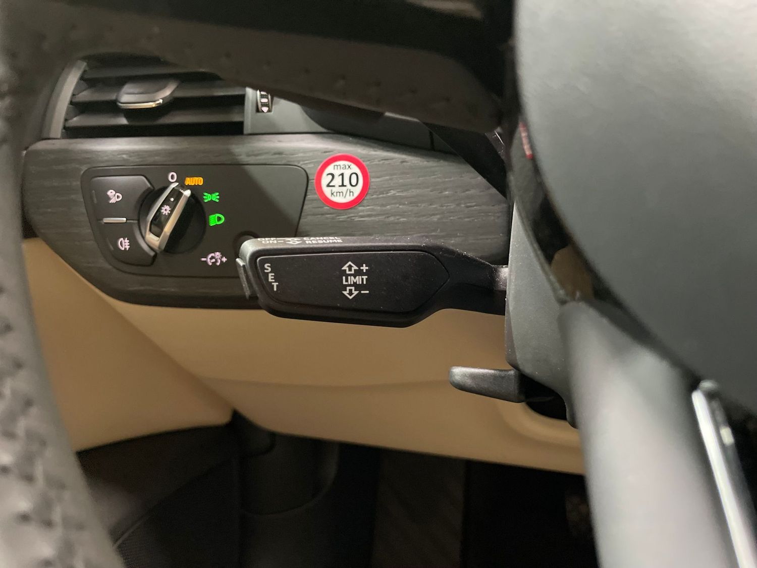 Fahrzeugabbildung Audi A5 Sportback design #Matrix#Virtual#Leder