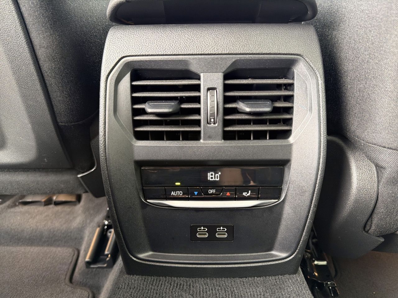 BMW 320d Touring Shadowline AHK,DA,SHZ,LED,LiCoPlus foto 11