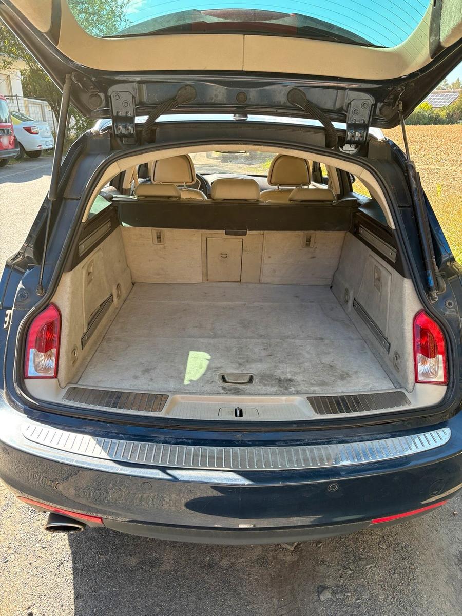 Opel Insignia 2010 — photo 12