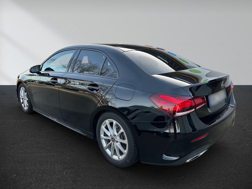 Mercedes-Benz A 250 e 8G-DCT AMG Line NAVI KAMERA 8 Fach berei – Bild 8