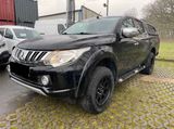 Mitsubishi L200 2.4 DI-D Plus Doppelkabine 4WD Kamera|Offr. - Mitsubishi L200 mit Diesel-Antrieb: Allradantrieb, Geländewagen, Klimaanlage