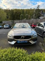 Volvo V60 D4 Momentum  - Volvo V60 in Wiesbaden