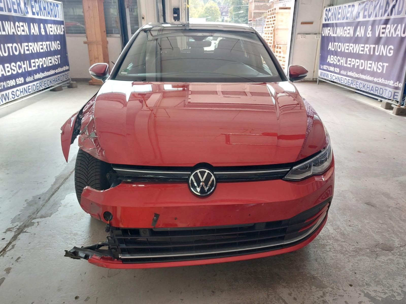 Volkswagen Golf VIII Lim. Active