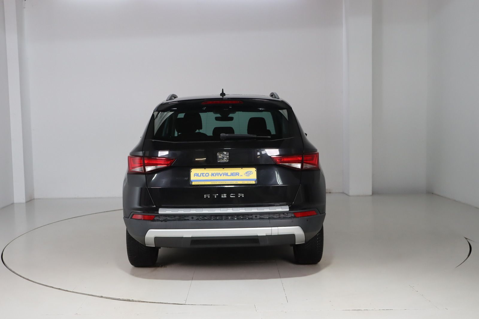 Fahrzeugabbildung SEAT Ateca 2.0 * Navi * LED * ACC * AHK