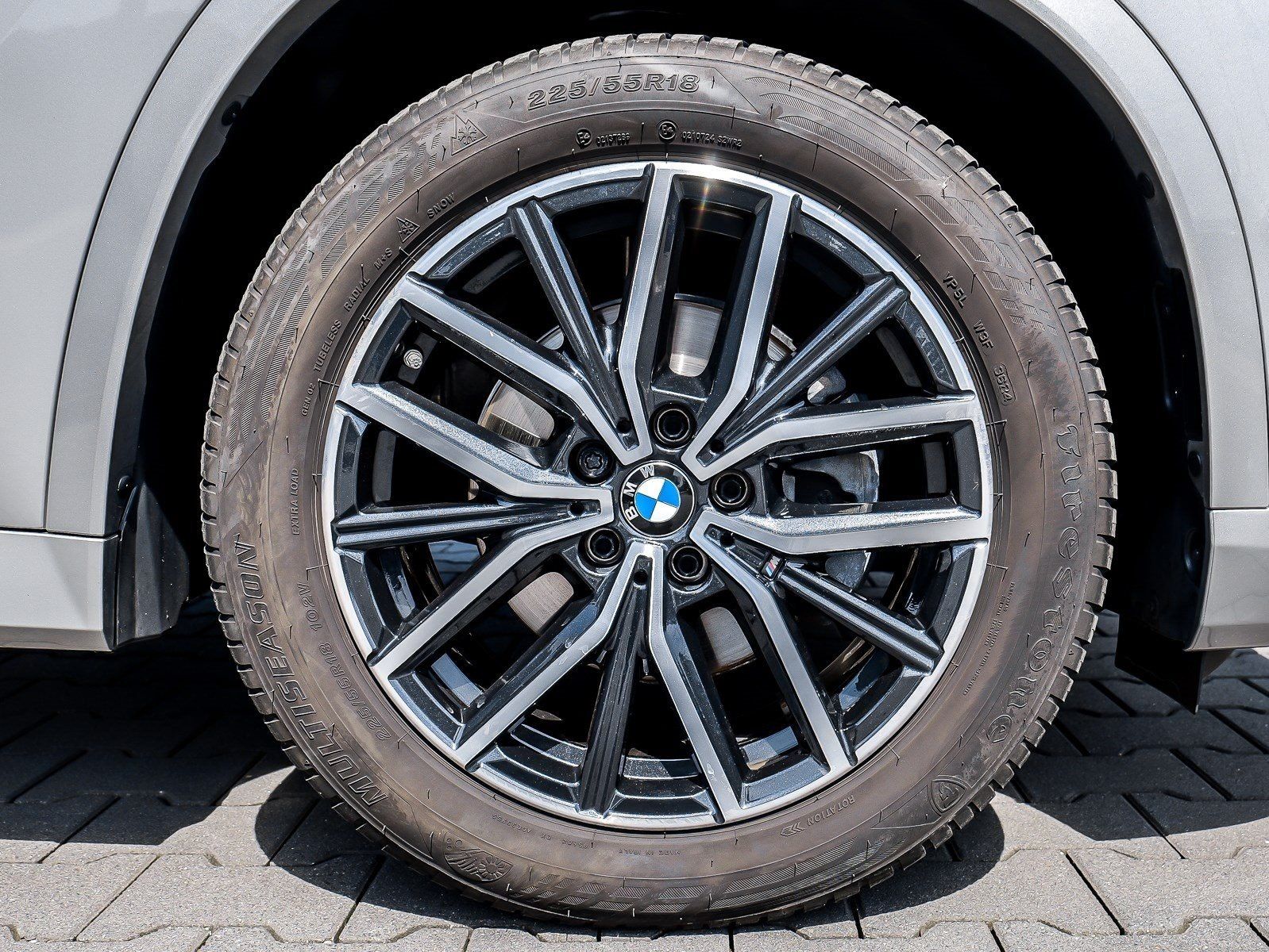 BMW X1 sDrive20d M Sport PANO ACC AHK RFK NAVI LED foto 4