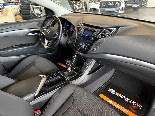 Hyundai i40 cw 5 *Tempo*AHK*SitzHZ*PDC*