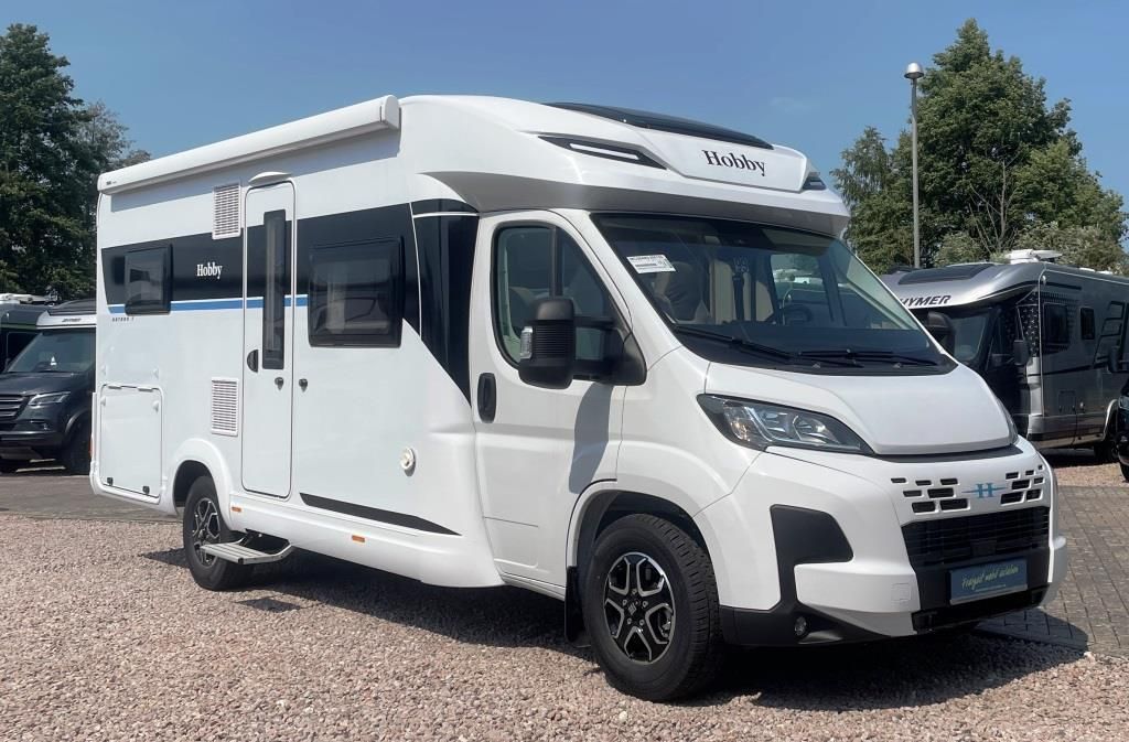 Fahrzeug Übersicht 3 Fahrzeugabbildung Hobby ONTOUR T 700 F Verfüg./Sparen Sie 17.140,- €