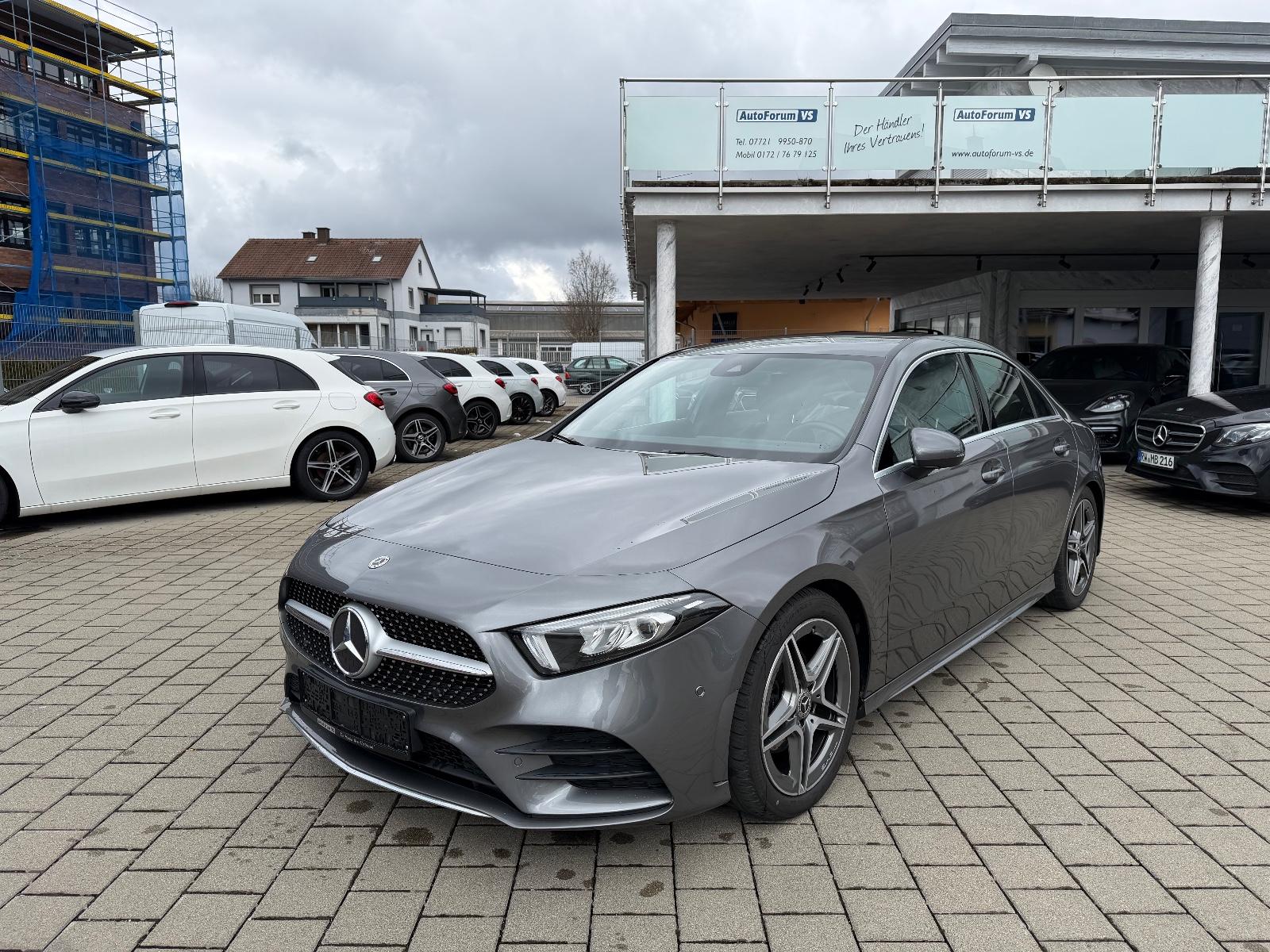 Mercedes-Benz A 180 lim AMG*Rcam*Navi*MBUX*8-Fach*AHK